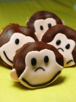 curious george cupcake 077