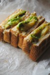 grilled cheese avocado 027~1