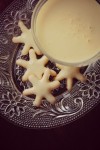 Christmas Cream Cookies with Rompope Frosting  1
