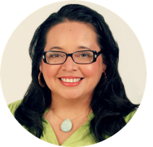 Meet Sweet Life Vianney Rodriguez Sweet Life Texas Food Blogger 400px alignleft 300x287 Meet Sweet Life