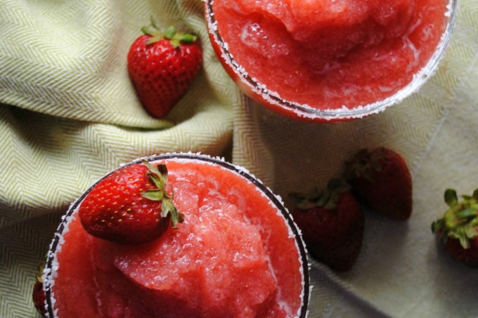 Frozen-Strawberry-Chile Margarita-VianneyRodriguez