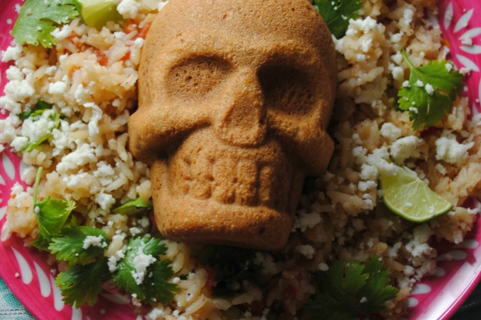 dia-de-los-muertos-chicken-empanadas-VianneyRodriguez