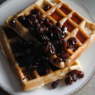 banana-bread-waffles-VianneyRodriguez