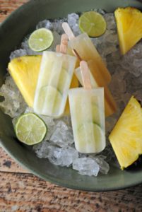 pineapple pops, paletas