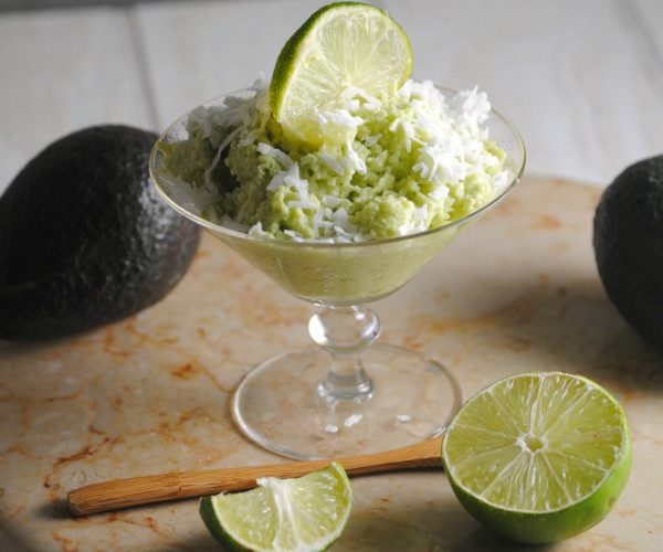 Nieve Raspada de Aguacate y Coco