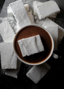 Homemade marshmallows from sweetlifebake.com