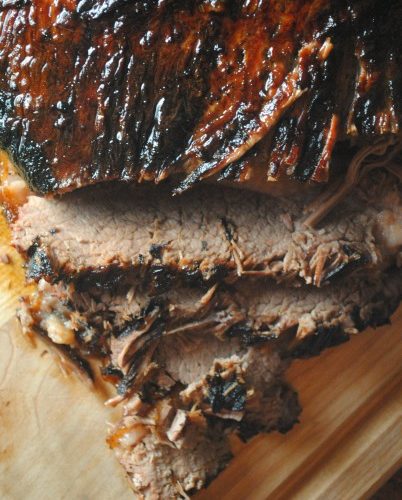Beer Braised Brisket - Brisket Estofada en Cerveza recipe from sweetlifebake.com