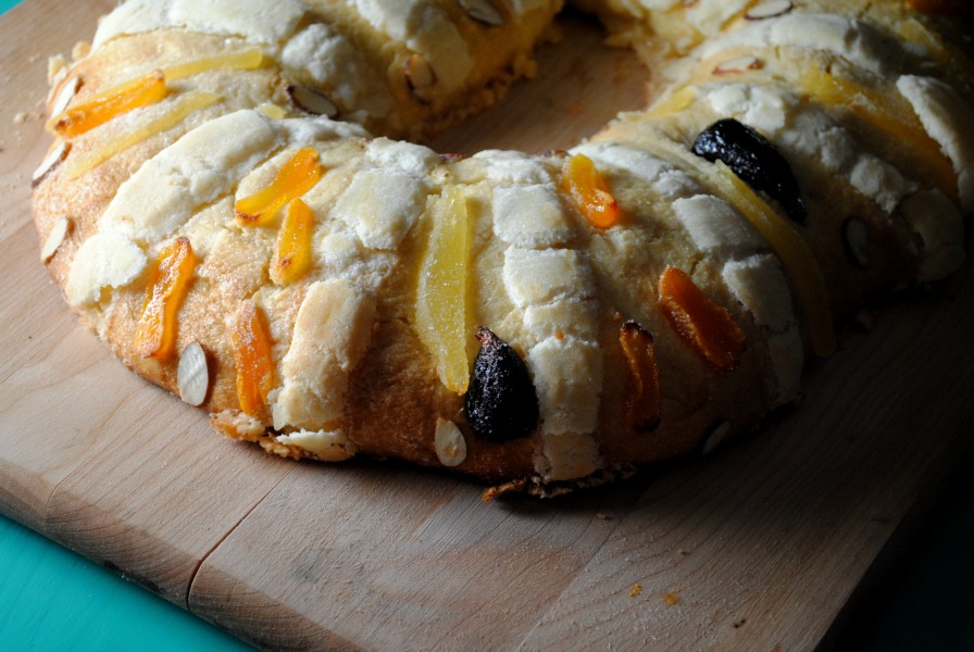 Rosca de Reyes from sweetlifebake.com 