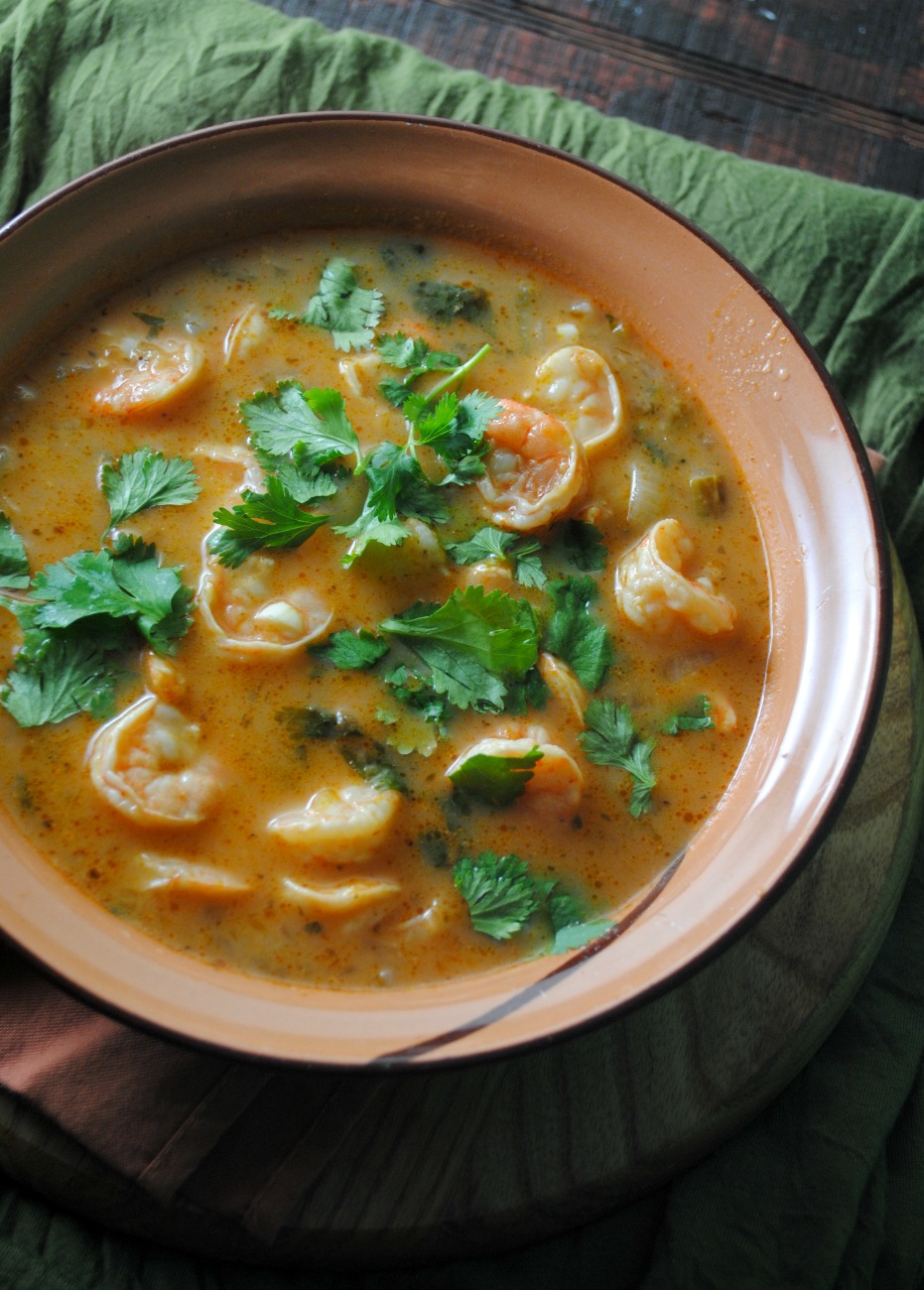 https://sweetlifebake.com/wp-content/uploads/2014/07/moqueca-de-camarones-brazilian-stew-VianneyRodriguez.jpg