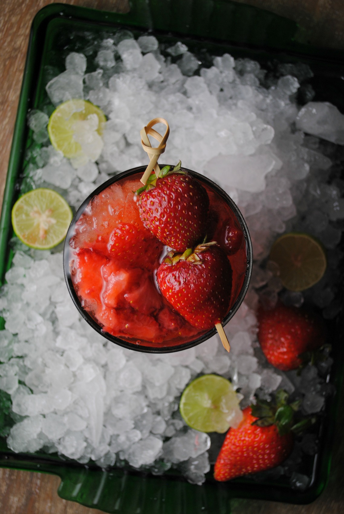 Strawberry-Whiskey-Sour-VianneyRodriguez