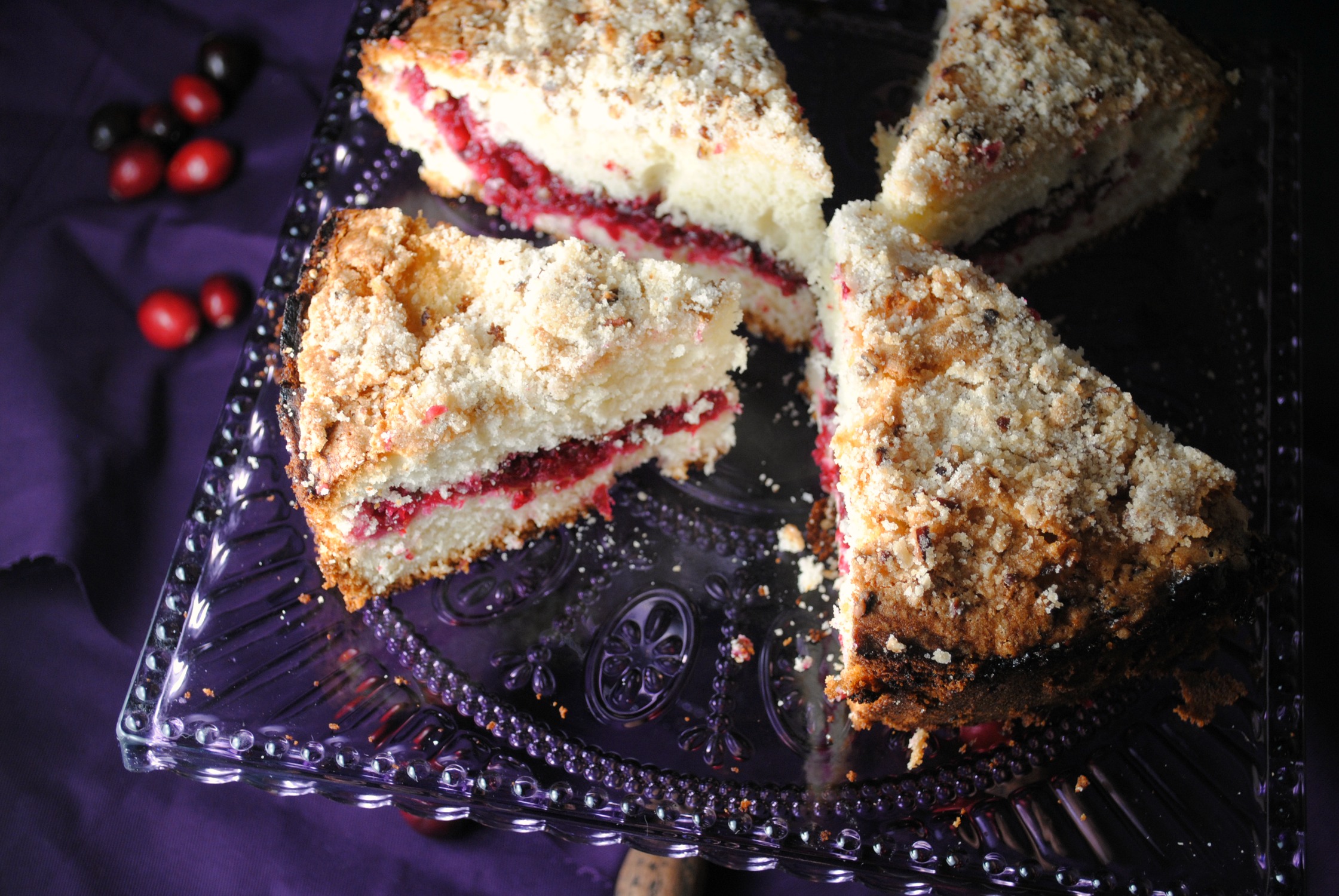 cranberry-coffeecake-VianneyRodriguez