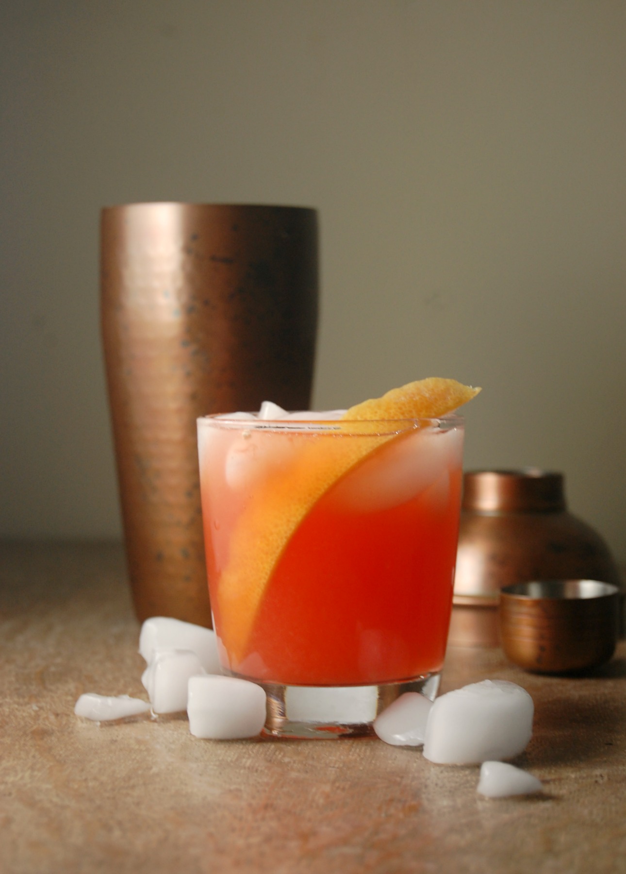 Molecular-groni: Negroni with an Emulsified Campari and Orange