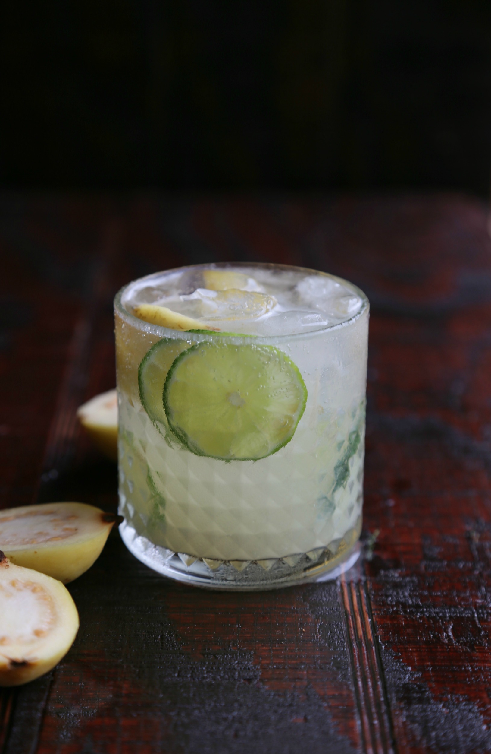 guava-gin-fizz-cocktail-VianneyRodriguez-sweetlifebake-cocktail
