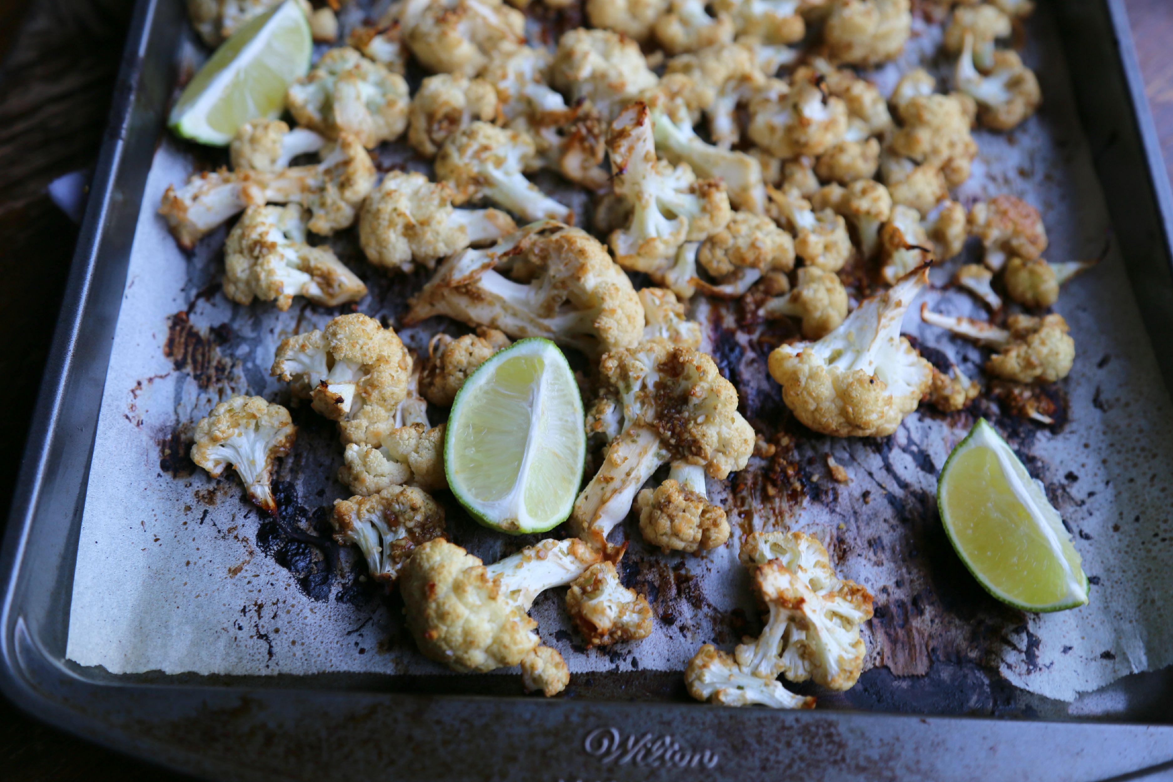 roasted-cauliflower-appetizer-kikkoman-vianeyrodriguez-sweetlifebake