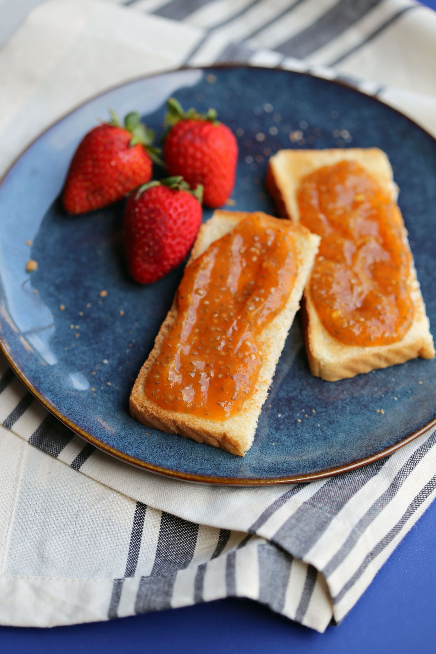 homemade-papaya-chia-jam-vianneyrodriguez-sweetlifebake