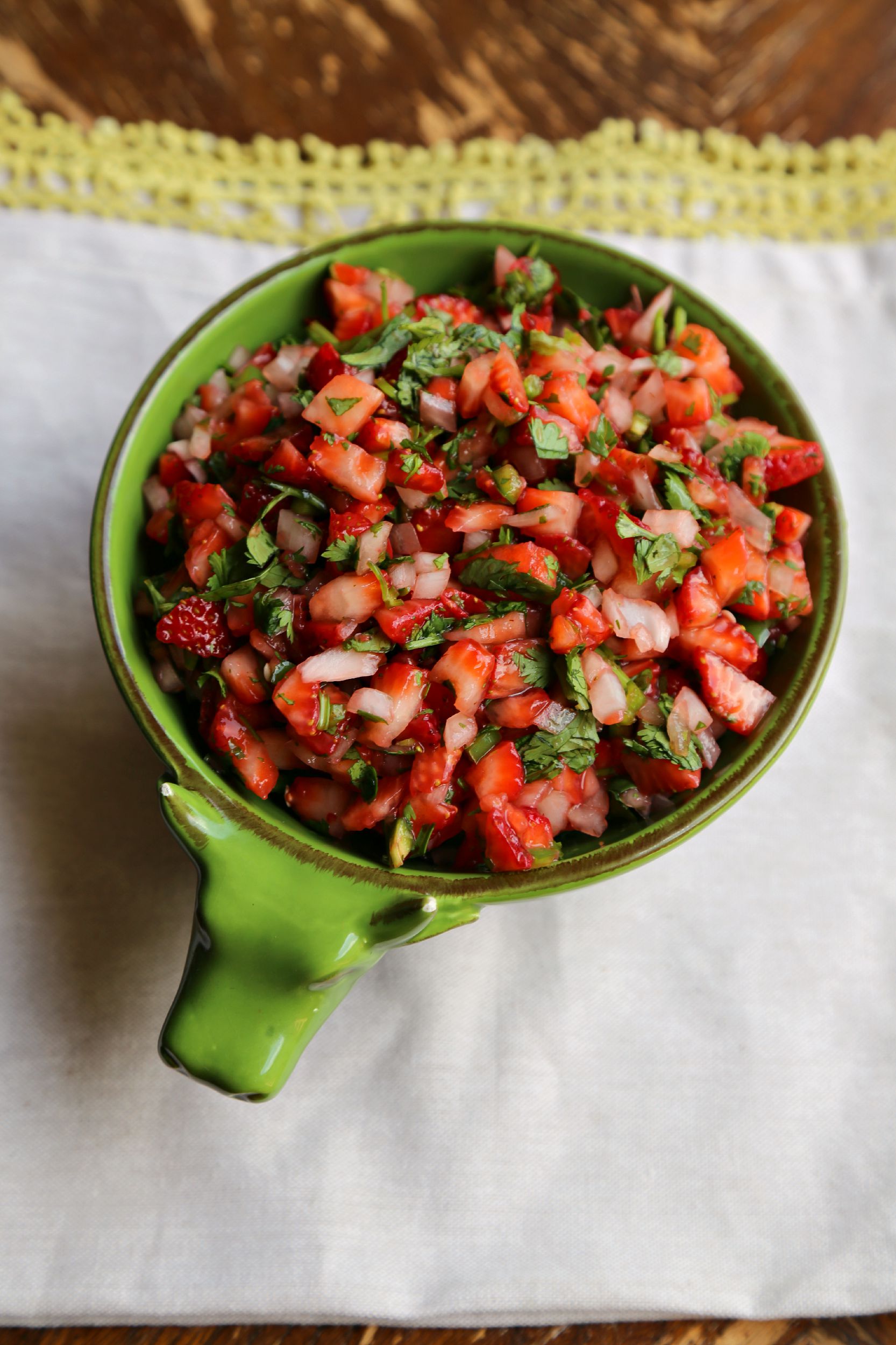 salsa-strawberry-vianneyrodriguez-sweetlifebake