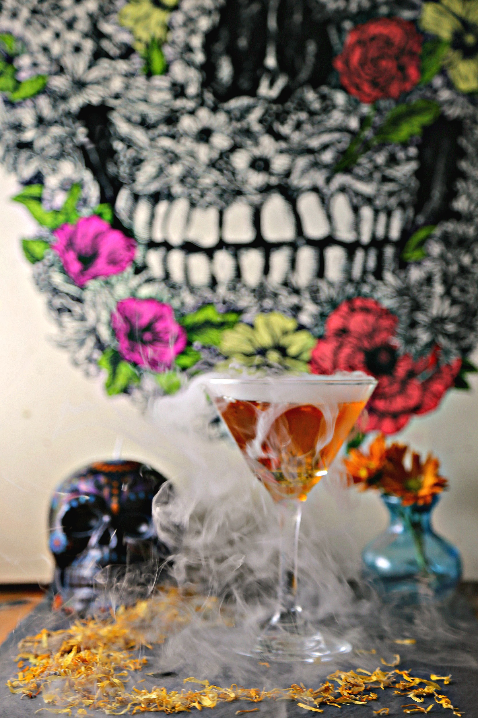 dia-de-los-muertos-martini-marigold-martini-dayofthedead-cocktail-vianneyrodriguez-sweetlifebake