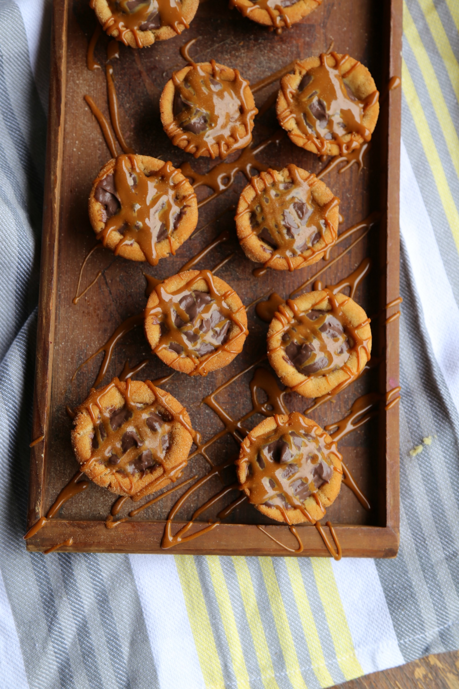 https://sweetlifebake.com/wp-content/uploads/2015/12/chocolate-churro-cookie-cups-recipe-vianneyrodriguez-sweetlifebake.jpg