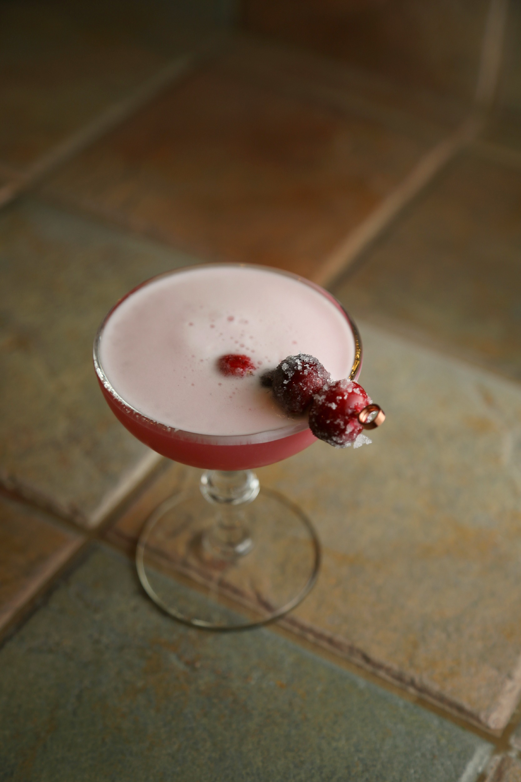 pisco-sour-cranberry-vianneyrodriguez-sweetlifebake