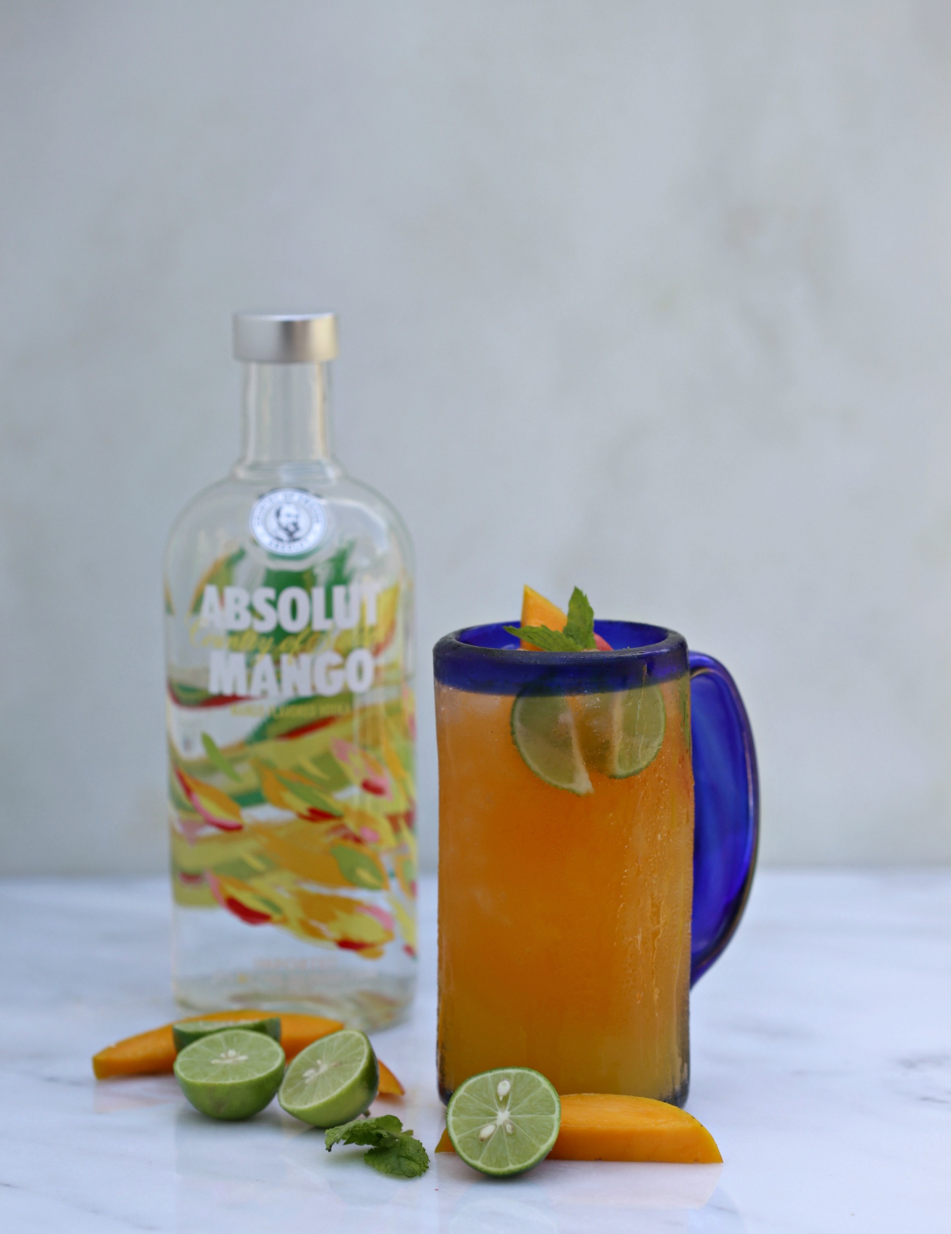 absolut-mango-cooler-cocktail-vianneyrodriguez-sweetlifebake