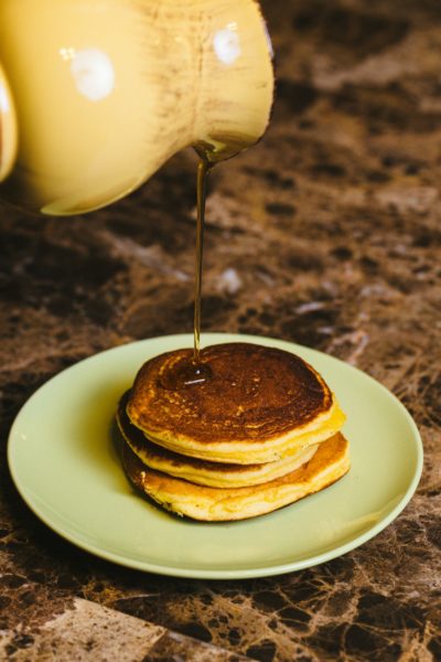 Rompope Pancakes {Mexican Eggnog Pancakes}