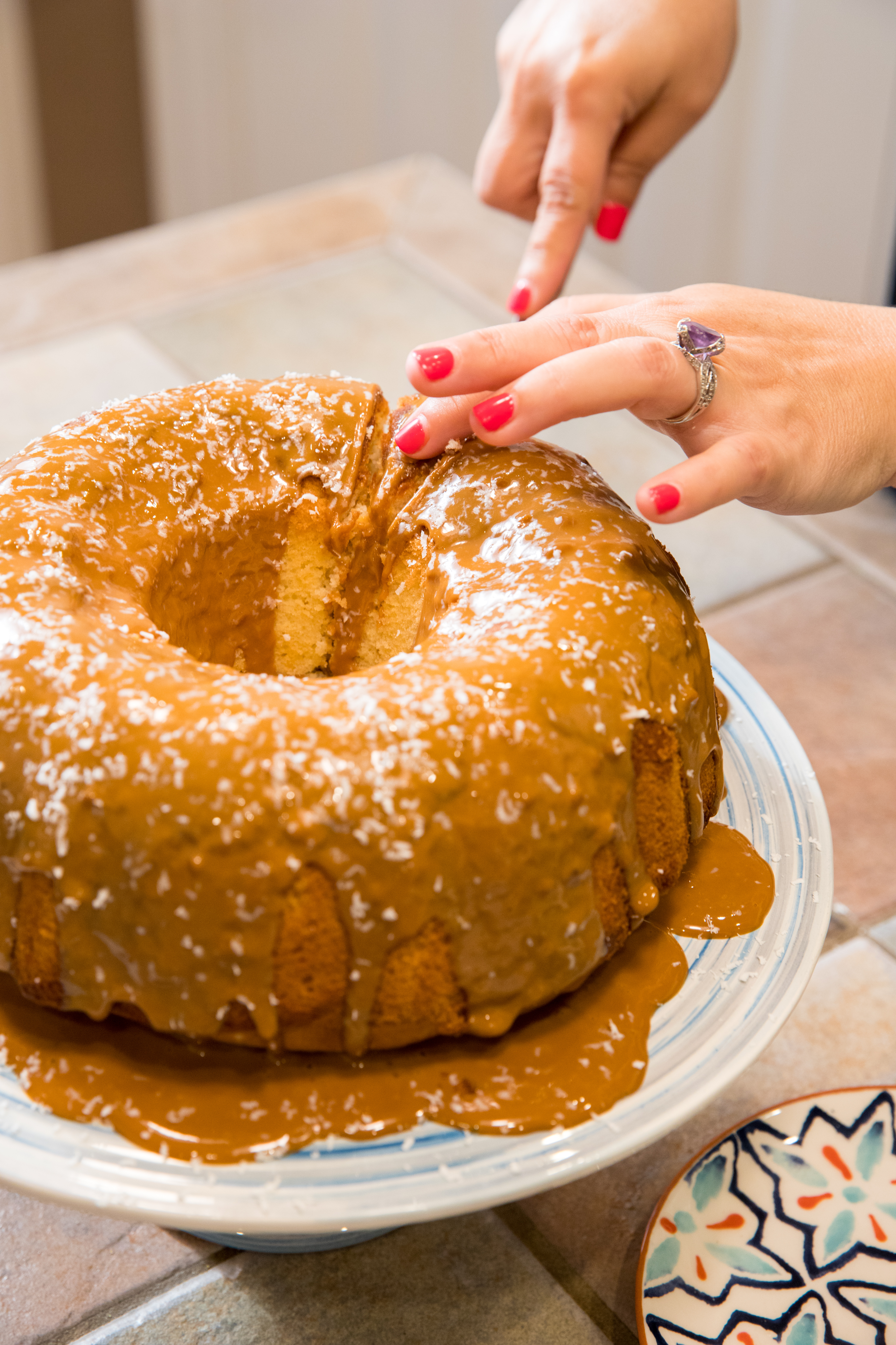 Dulce De Leche Mini Bundt Cakes