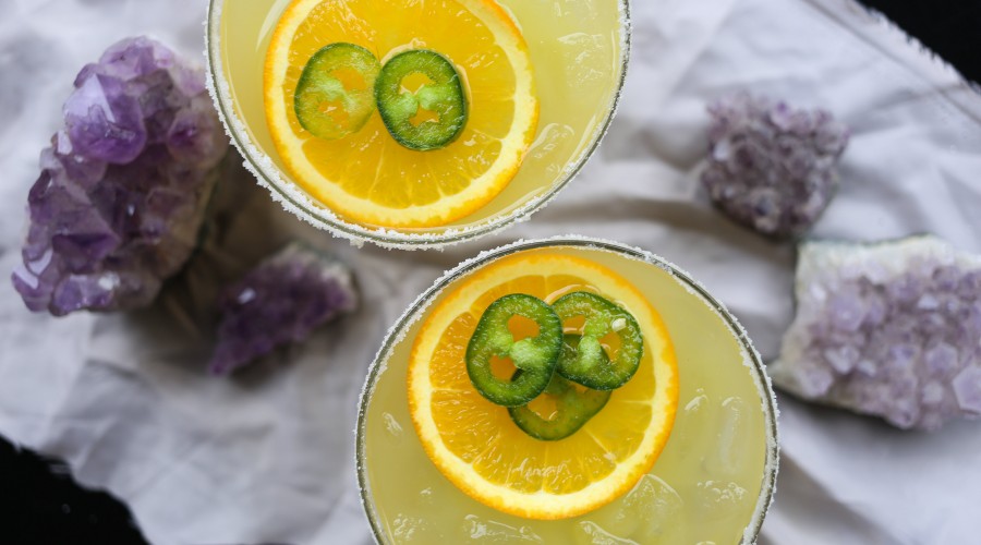 HOW TO MAKE A PITCHER OF ORANGE JALAPE?O MARGARITAS