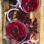 How to make hibiscus pickled onions