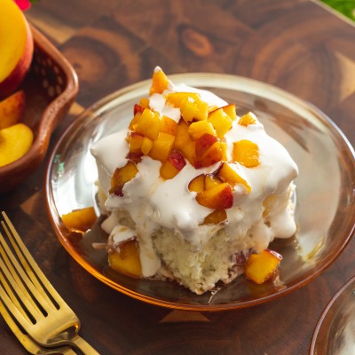 how to make a peach tres leches cake