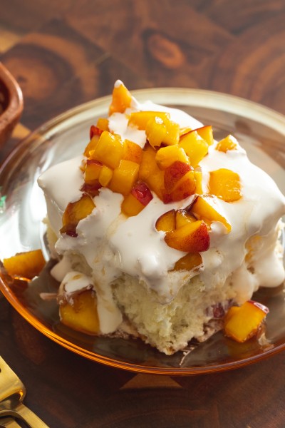 how to make a peach tres leches cake