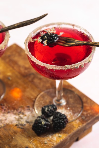 Blackberry Lavender Prosecco Cocktail
