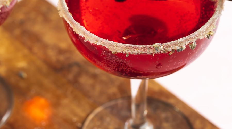 blackberry lavender prosecco cocktail