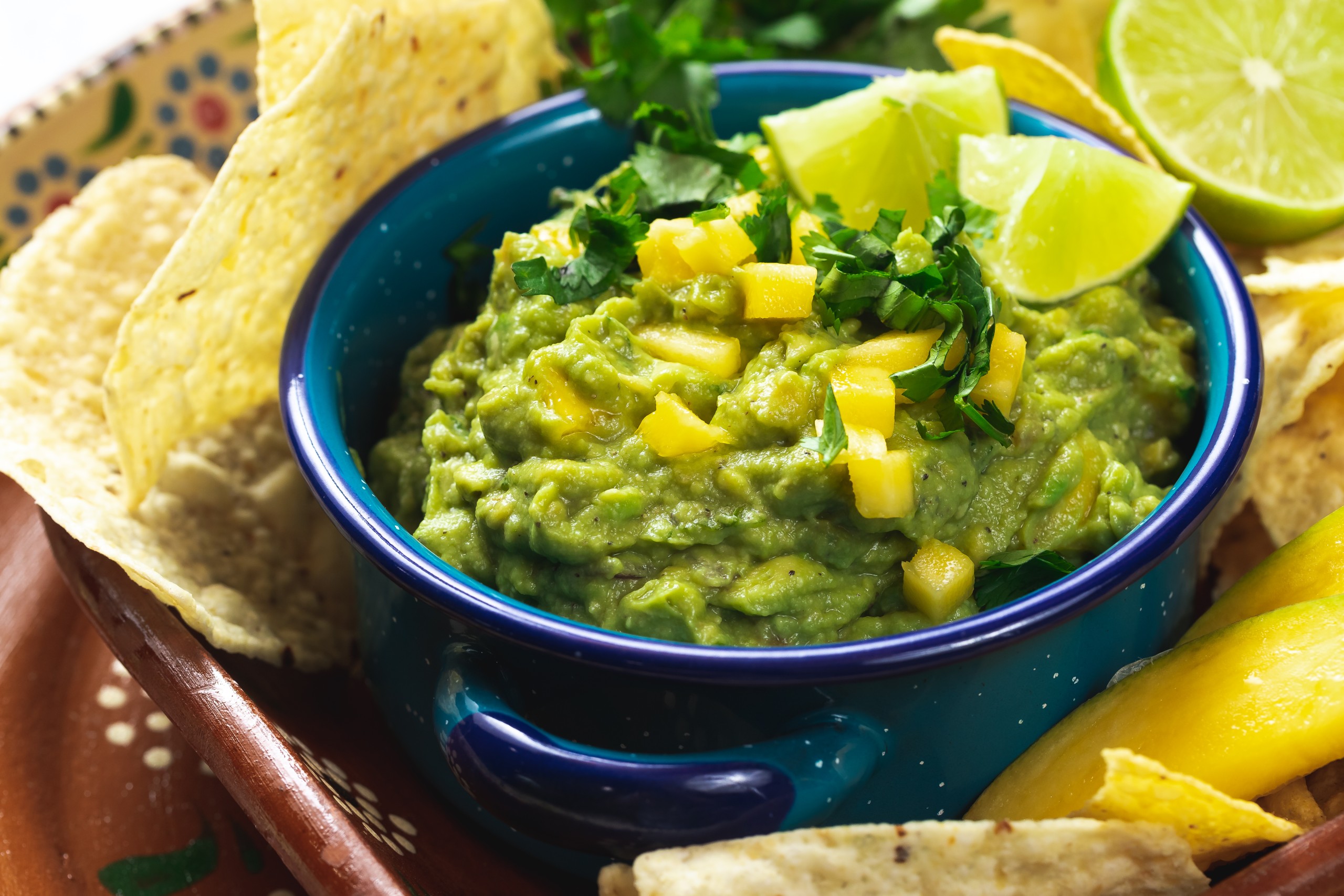 how to make mango guacamole